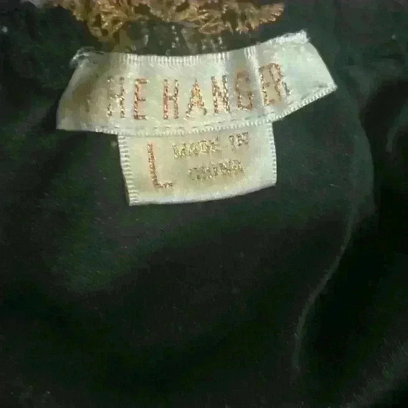 The Hanger Off The Shoulder Lace Crop Top Size L Embroidered Boho Chic - Picture 3 of 3